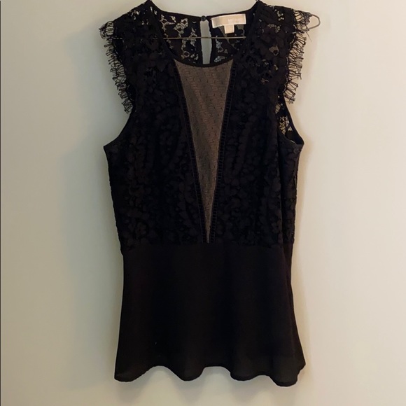 Michael Kors size 6 Beautiful Lace detail Blouse - Picture 2 of 4